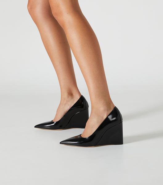 Black Tony Bianco Dolly Black Hi Shine 9.5cm Wedges | ZAEAH47606