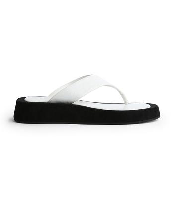 White Tony Bianco Ives Milk Capretto 3.5cm Flat Sandals | UZAND85792